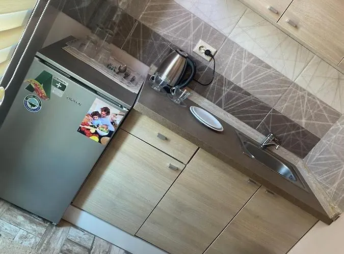 Хотел Empera H-l