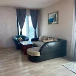 Empera H-l Hotel
