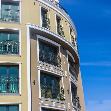 Hotel Empera H-l 3*