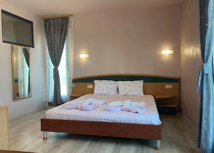 Empera H-l Отель 3*