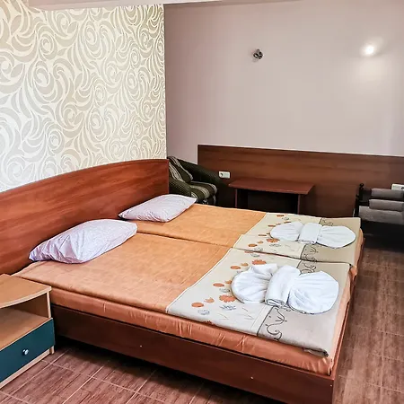 Hotel Empera H-l 3*